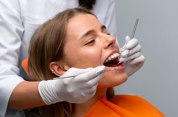 Gentle-and-Effective-Oral-Hygiene-Services-for-Sensitive-Teeth-in-Barrie